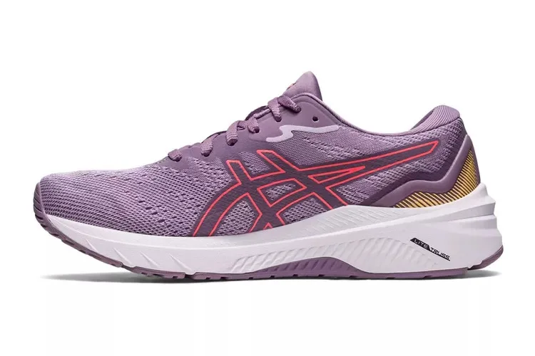 ASICS Women's GT-2000 11 Running Shoes